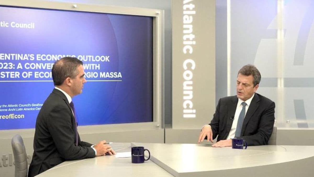 Sergio Massa: "Es el segundo mes consecutivo en el que baja la inflación, pero es un número que todavía no me conforma"