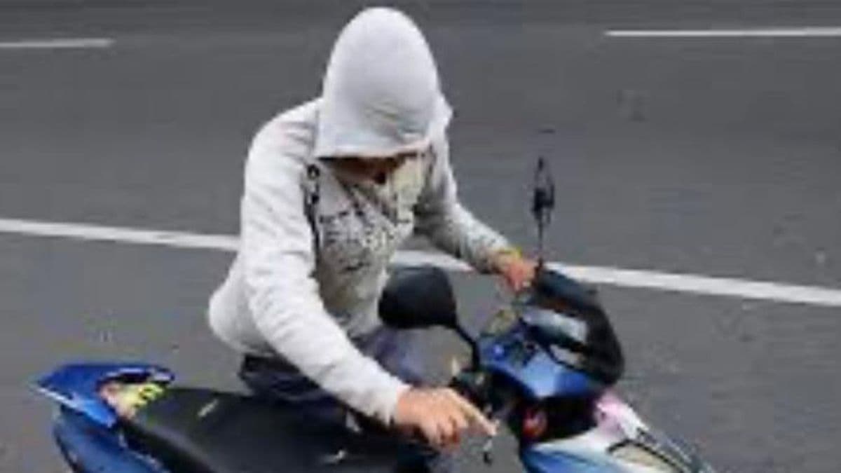 Mientras jugaba al fútbol en Quinta Mastrángelo le sustrajeron la moto