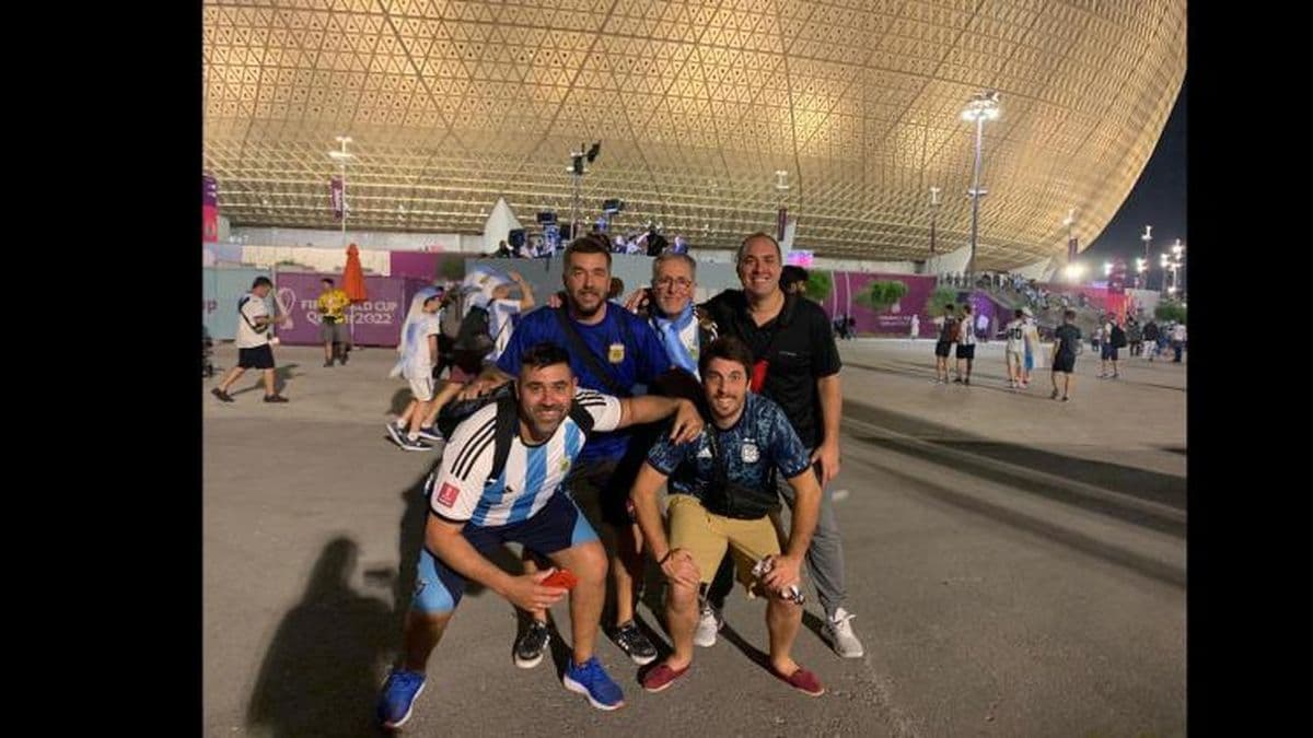 Pergaminenses en Qatar junto a la selección