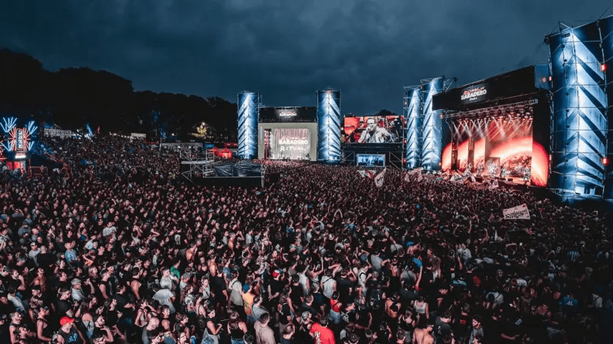Baradero 2026: Lluvia, pogo y multitud, así se vivió el arranque del Rock