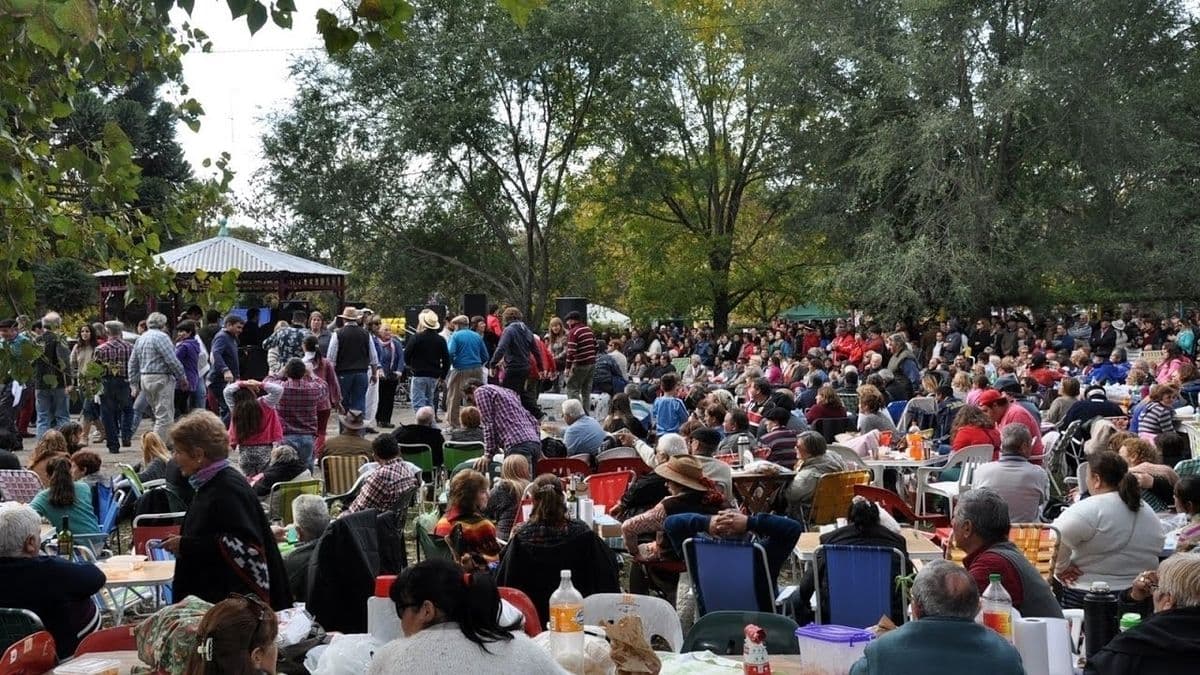 Baradero: Santa Coloma celebra la Fiesta del Mondongo y la Torta Frita con entrada libre