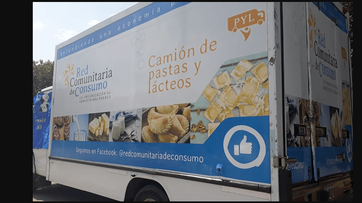 Mercados Bonaerenses llega a San Pedro con operativo del camión de pastas y lácteos en cinco localidades