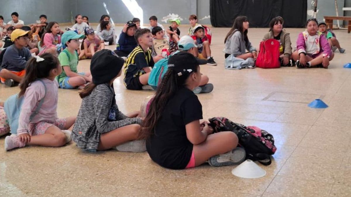 Comenzó la Escuela de Verano en Ramallo con más de 600 chicos participando
