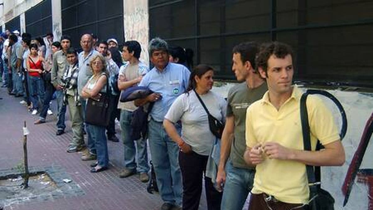 San Nicolás registra una fuerte baja del desempleo y mejora en los indicadores laborales