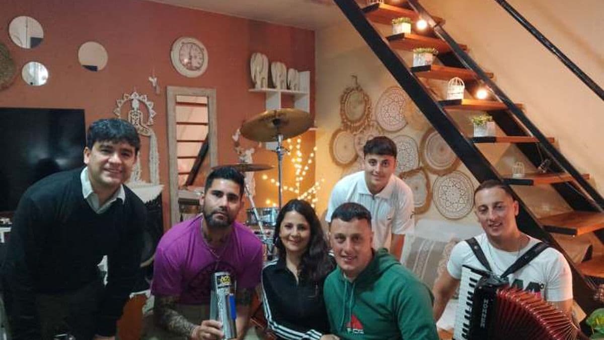 Junín La banda Doble D lleva la música en la sangre y crece con identidad familiar