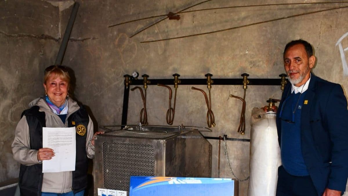 Rotary Club Pergamino Cruce donó una planta envasadora de oxígeno al Hospital San José