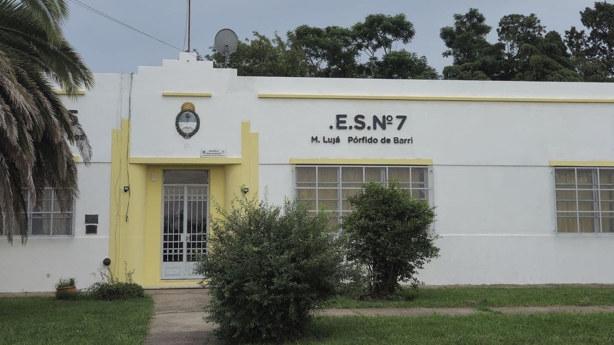 Ramallo: rechazan obras en una escuela y crecen críticas por el uso del Fondo Educativo