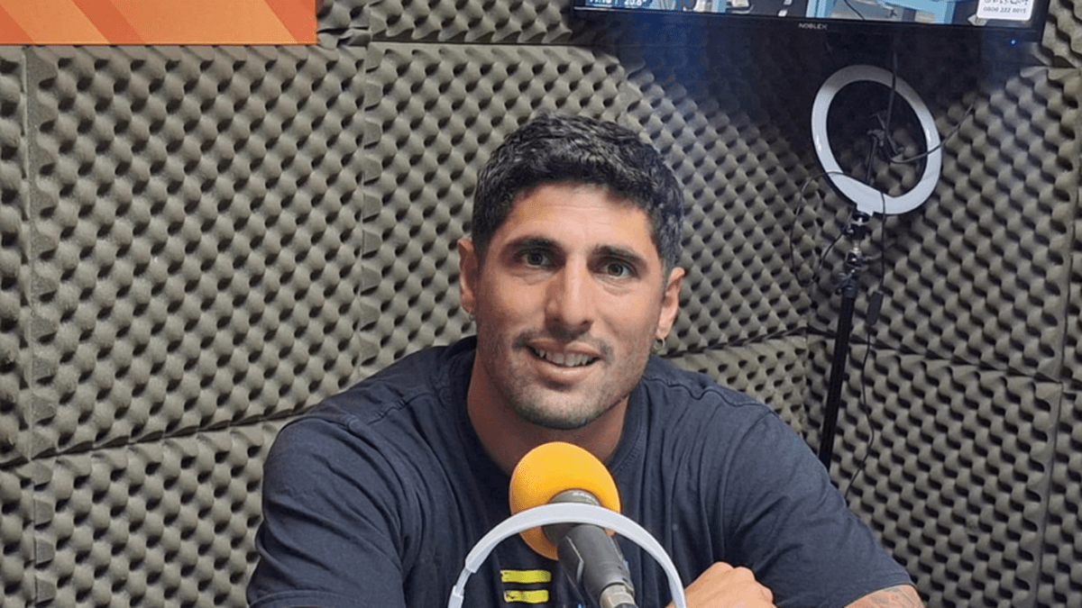 El jugador fútbol de Ramallo, Federico Castro y el alivio de volver a jugar
