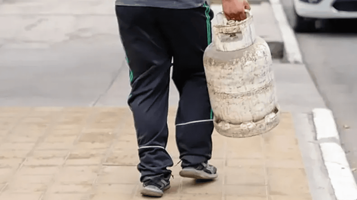 Investigan robo domiciliario en San Nicolás: sustrajeron una garrafa de 10 kg
