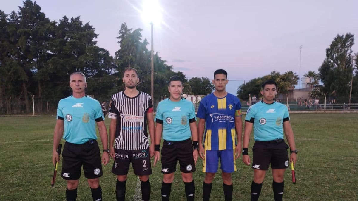 Copa San Nicolás: La Emilia goleó a 12 de Octubre y avanzó a semifinales
