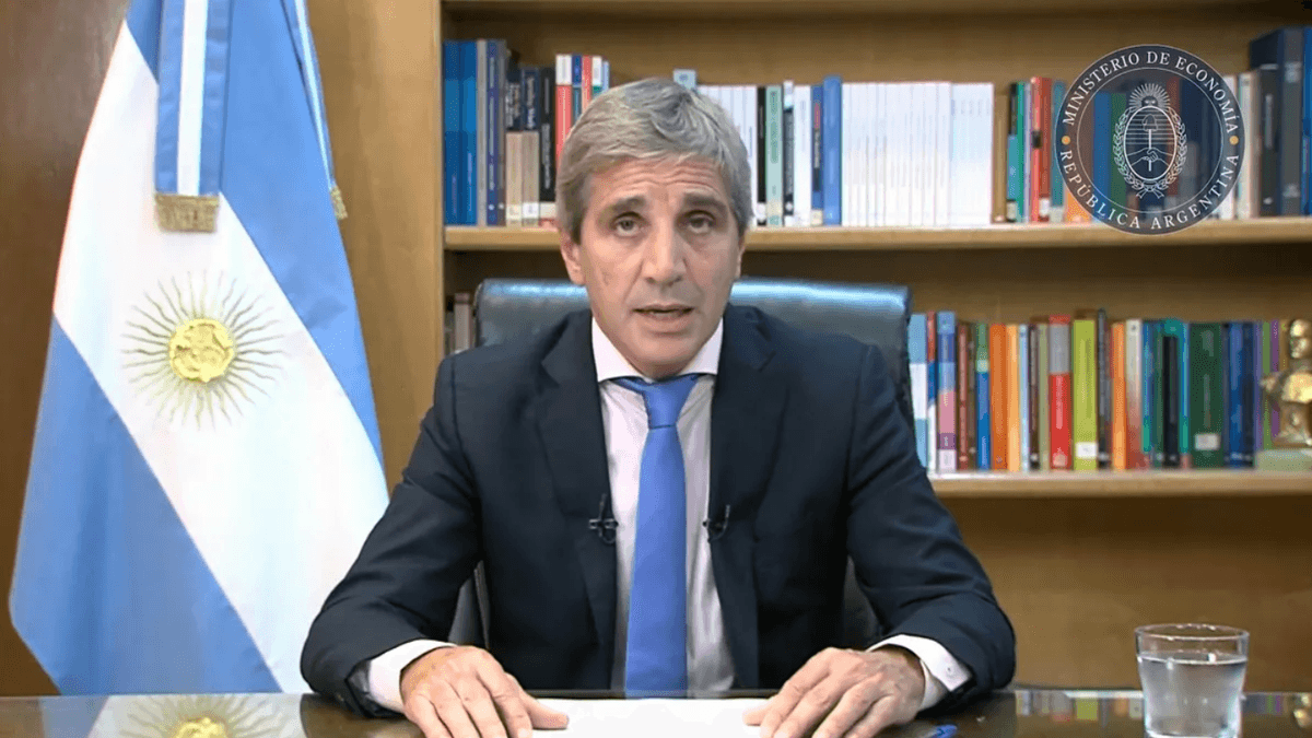 El Banco Central tomó un repo por US$3000 millones con bancos internacionales para reforzar dólares