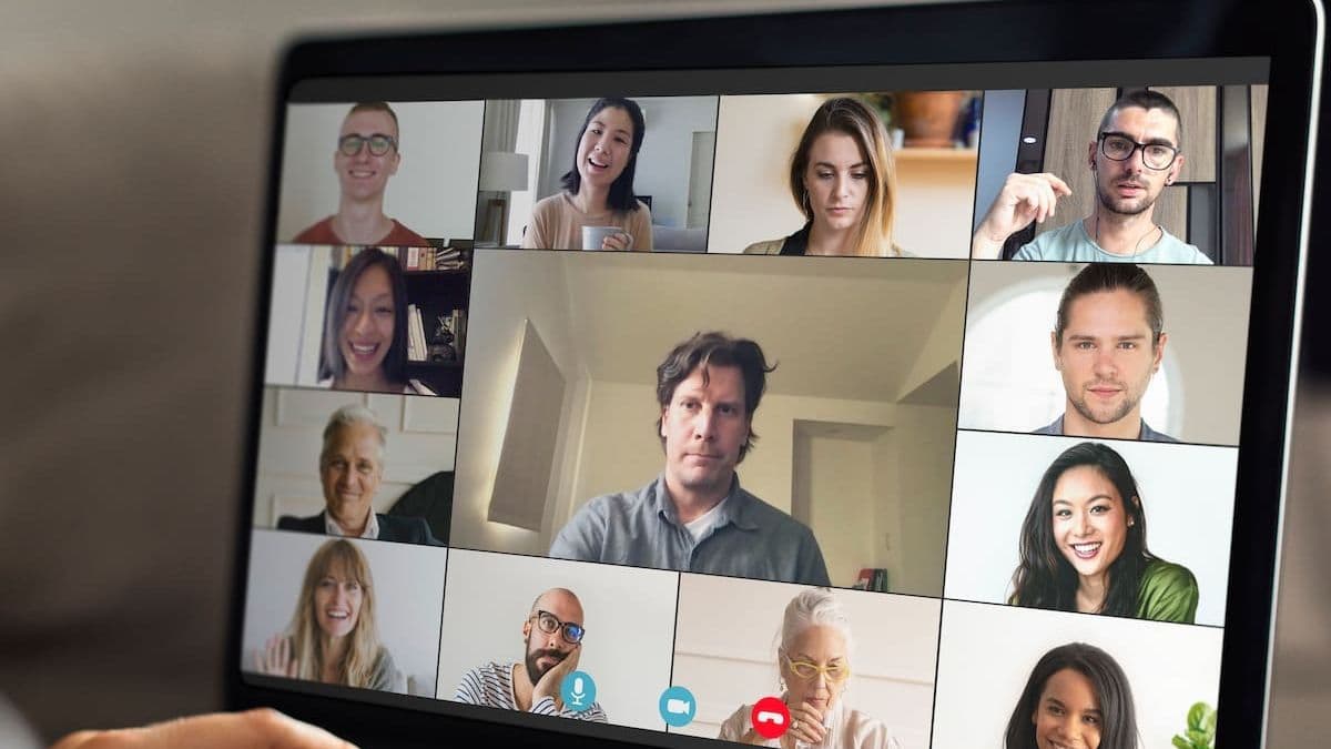 Así es la nueva función de Google Meet que traduce tu voz al instante