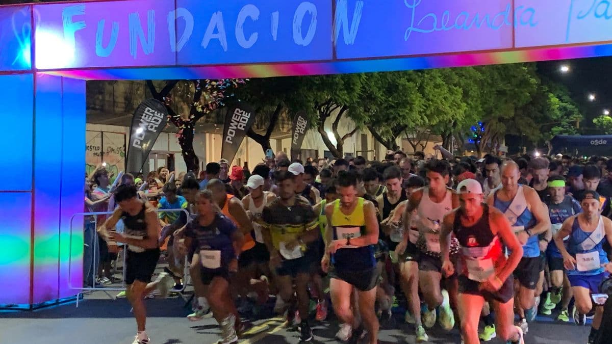 Pergamino Corre: la ciudad se une en una nueva noche de deporte y solidaridad