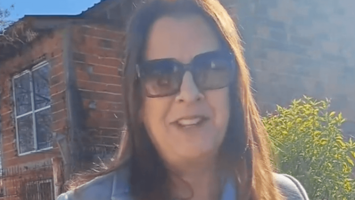 Zarate: Silvina Román le puso humor a las recorridas. "parada inteligente"