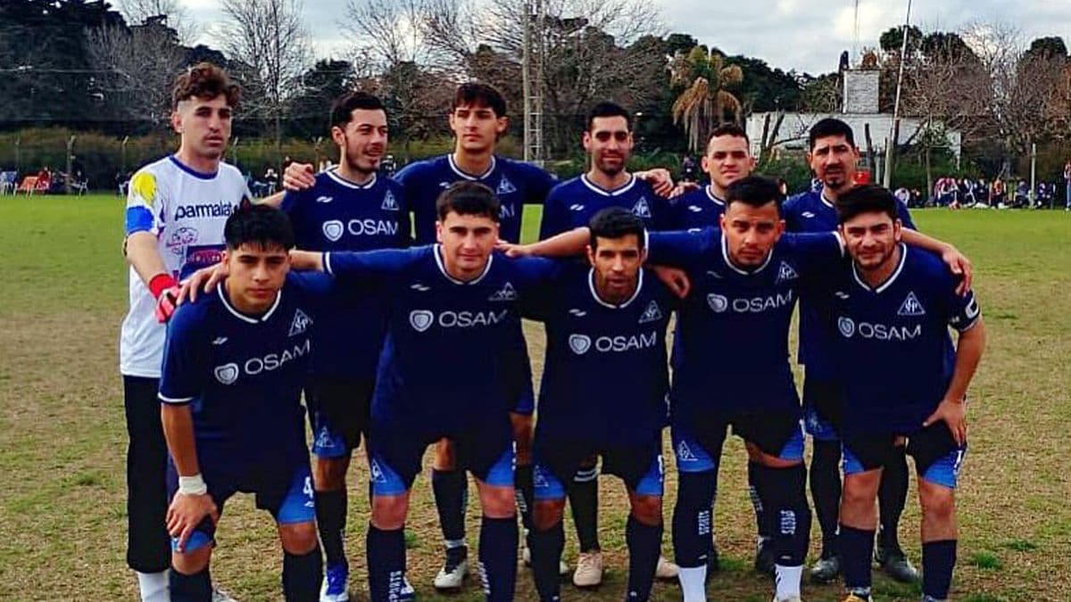 Sports-Deportivo Acevedo, un duelo por la punta de la Primera B del fútbol local
