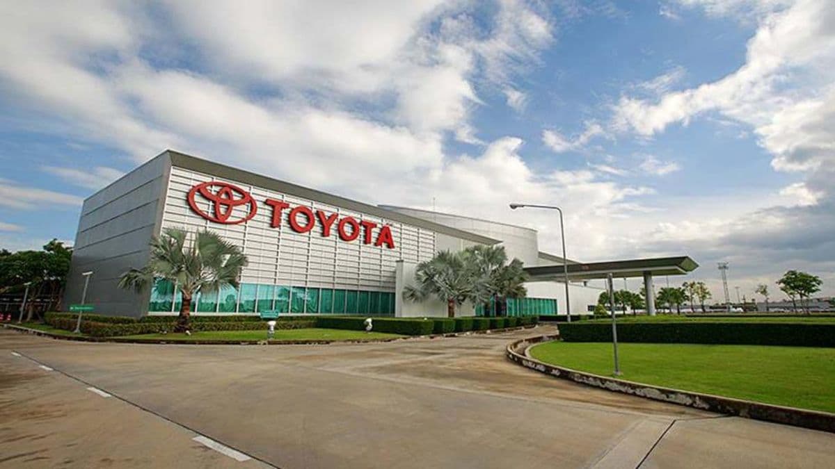 Toyota paraliza su planta de Zárate por 15 días y crece el temor por posibles despidos