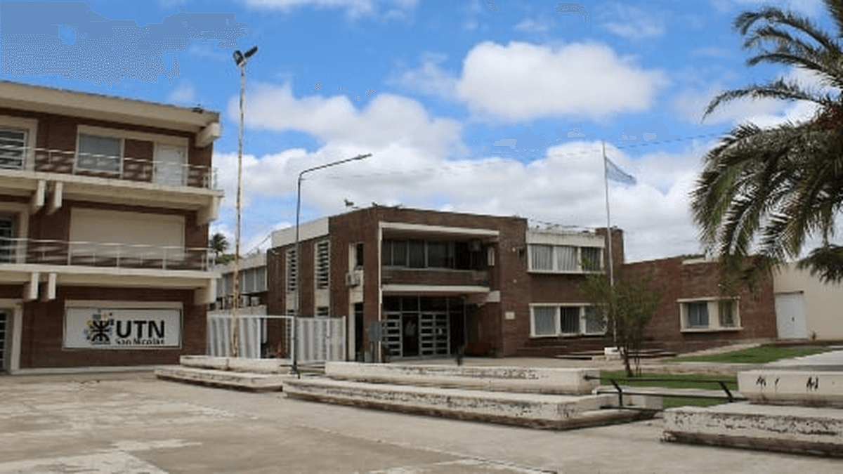 Docentes de UTN San Nicolás inician paro nacional por la suspensión de la Ley de Financiamiento Universitario