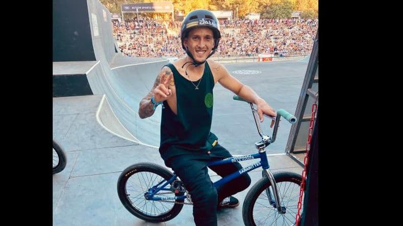 Tercer puesto y podio para Nicolaacutes De la Costa en Montpellier