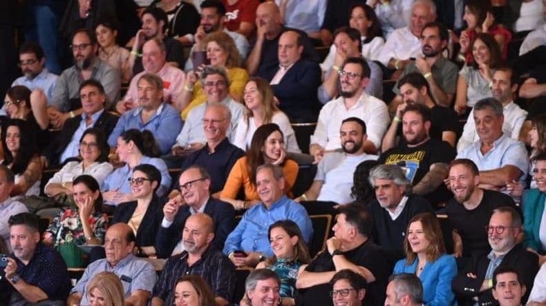 Cecilia Moreau celebró el lanzamiento de la escuela de formación política Néstor Kirchner