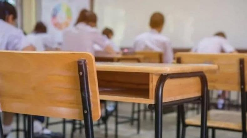 Hay clases el martes: rechazan asueto para auxiliares