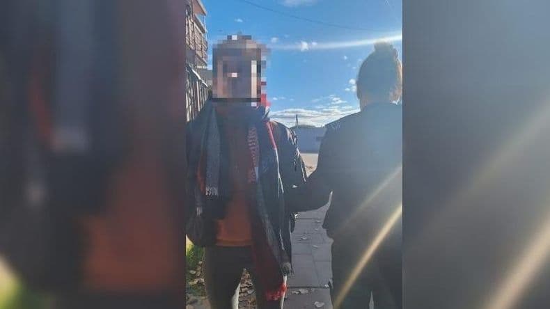 Una pelea entre mujeres terminó con una joven arrestada en el barrio Virgen de Guadalupe