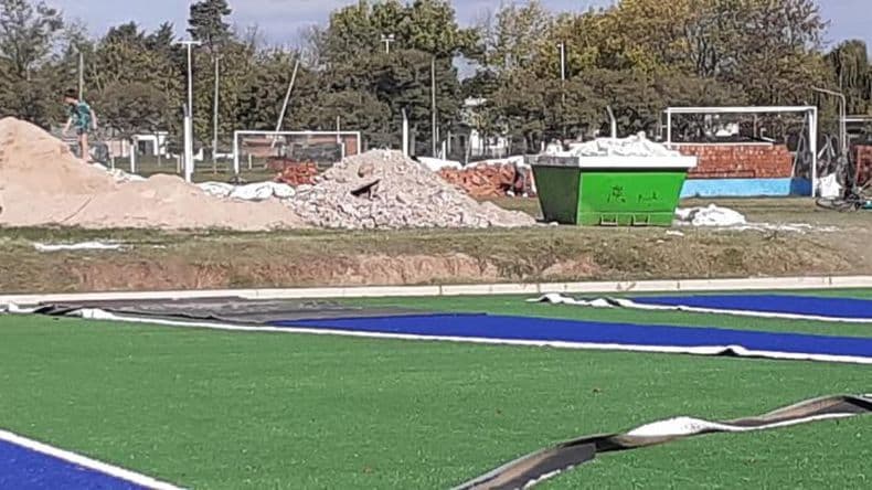 Viajantes finalizariacutea para fin de mes su cancha sinteacutetica de hockey