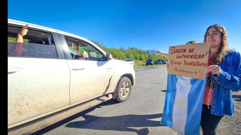 Vecinos autoconvocados reclamaron obras para un sector de la ruta Nordm 188