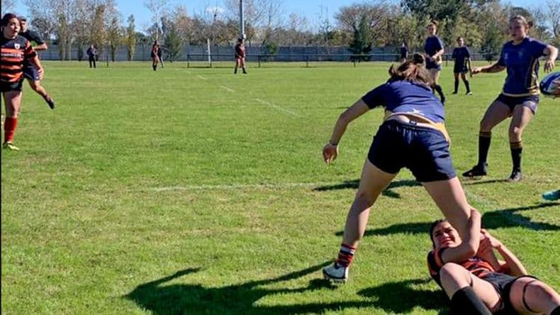 Rugby- Las Lobas y Los Pinguumlinos en el Dos Uniones