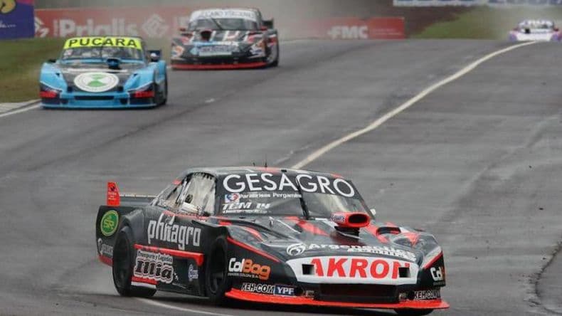 Domenech fue segundo y clasificoacute a la Copa de Oro del TC Mouras