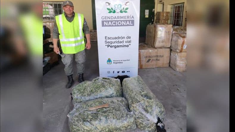 Se desvioacute de su itinerario para trasladar mercaderiacutea de contrabando