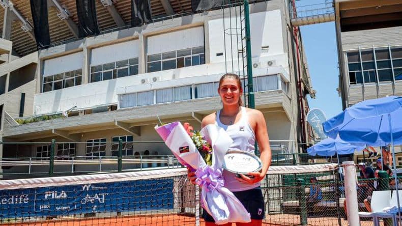Julia Riera perdioacute con la italiana Brancaccio en la final del torneo W25 en