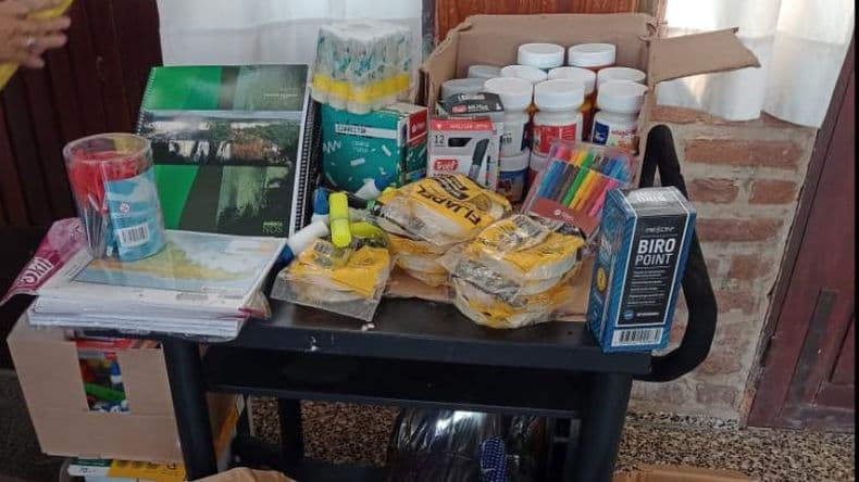 La Asociacioacuten Juani Muzzioli entregoacute uacutetiles escolares
