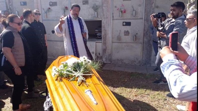 Los restos de Tristaacuten Diacuteaz Ocampo descansan en Pergamino