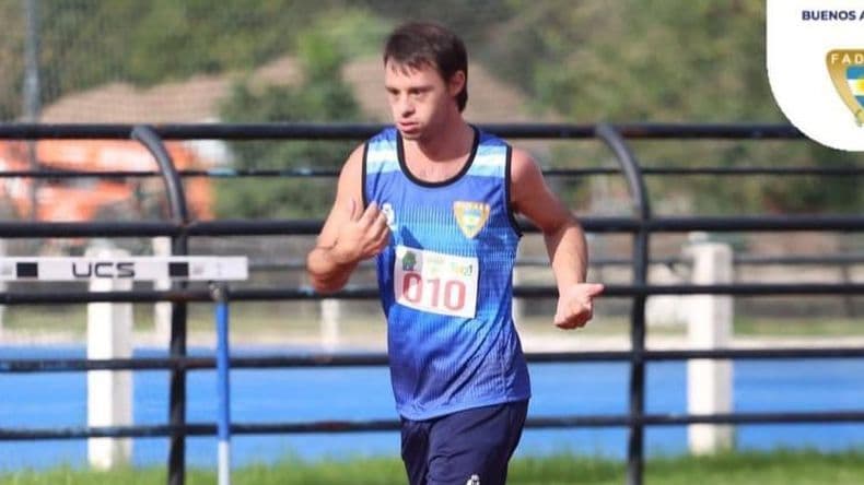 Cuatro medallas para Franco Santinelli en el Americano Tri21 Buenos Aires 2023