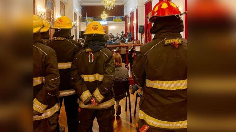 Los Bomberos solicitaron en el Municipio el financiamiento de la institucioacute