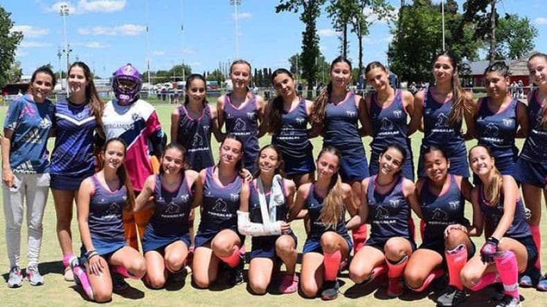 Gimnasia y Viajantes en el Campeonato Regional de Clubes de Hockey Sub 14