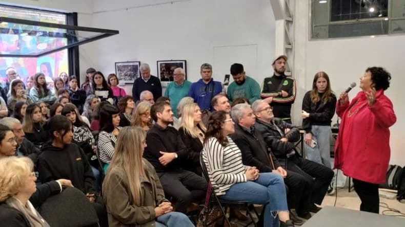 En un emotivo acto quedoacute inaugurado el auditorio del Espacio de la Memoria