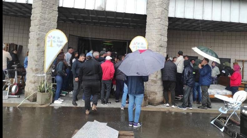 Solidaridad a flor de piel- fue un eacutexito el Remate del Taller Protegido