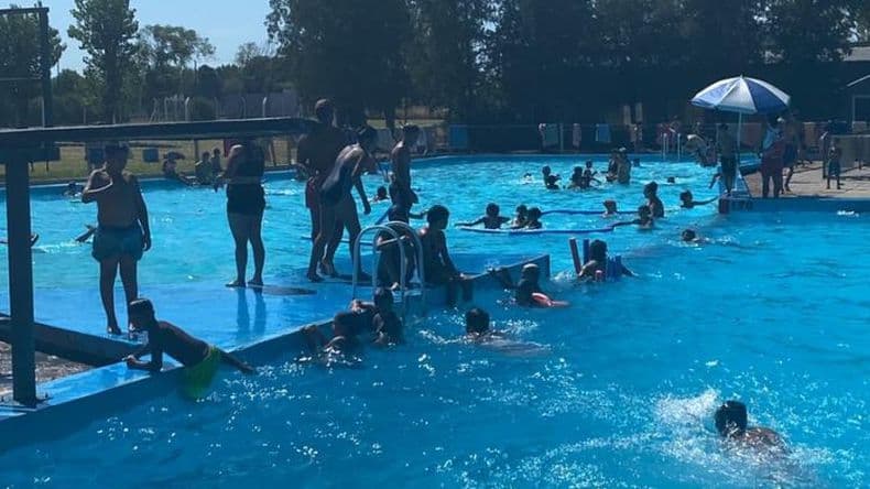 Con la participacioacuten de maacutes de 600 nintildeos en Pergamino finaliza Es