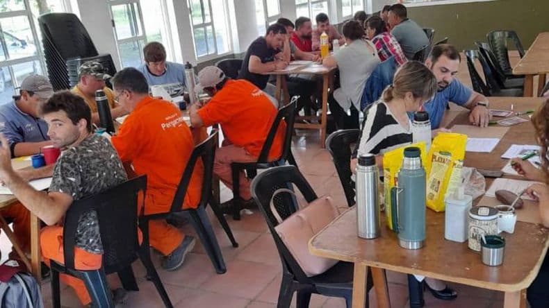 Charlas visibilizacioacuten y sensibilizacioacuten en el Mes de la No Violencia 