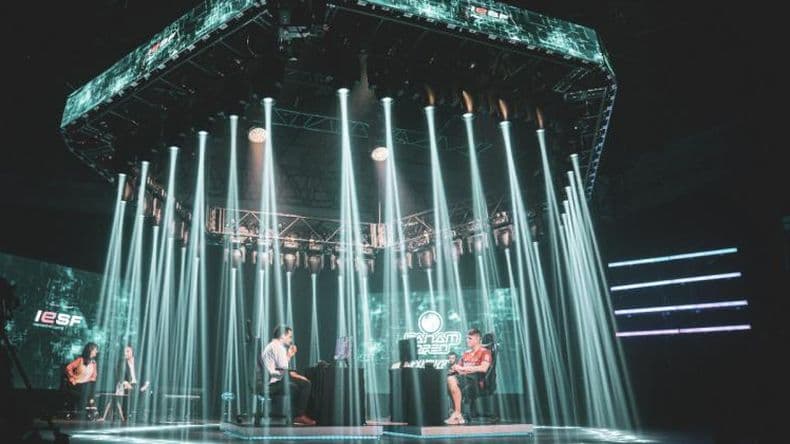 El Bombaacutestico fue animador de la Panam Open Exhibicioacuten
