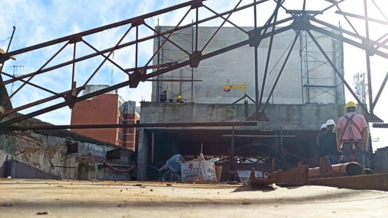 Algunos sectores del Teatro San Martiacuten se habilitariacutean a mediados de e