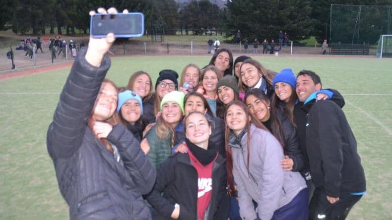 Gimnasia y una gran actuacioacuten en el Torneo de Clubes de Hockey de Tandil