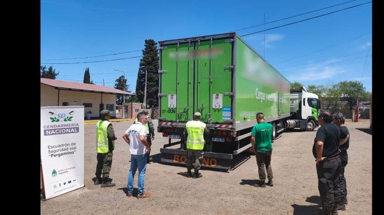 Se desvioacute de su itinerario para trasladar mercaderiacutea de contrabando