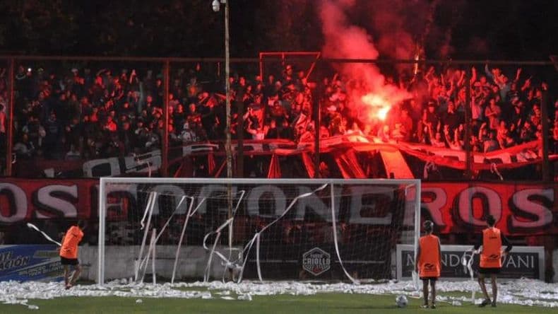 Douglas ganoacute y es puntero en soledad del Torneo Federal A