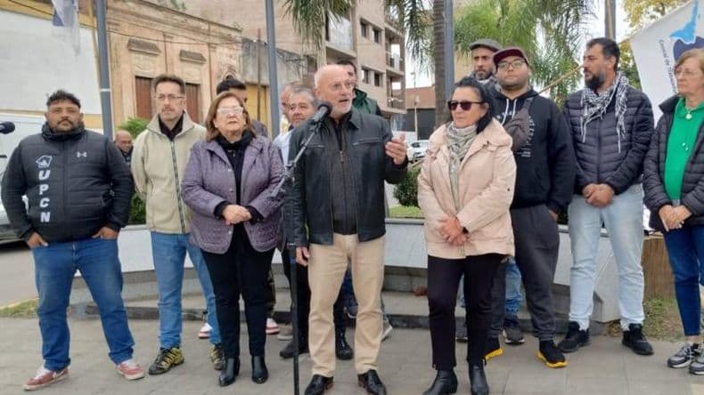 Diacutea del Trabajo- la CGT Regional afirmoacute- Nos negamos a permitir que no