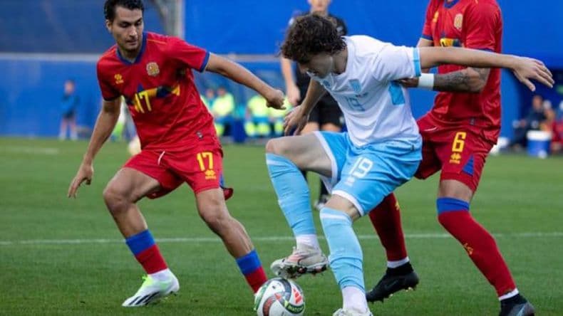 Nicolaacutes Giacopetti el futbolista de raiacuteces pergaminenses que fue parte