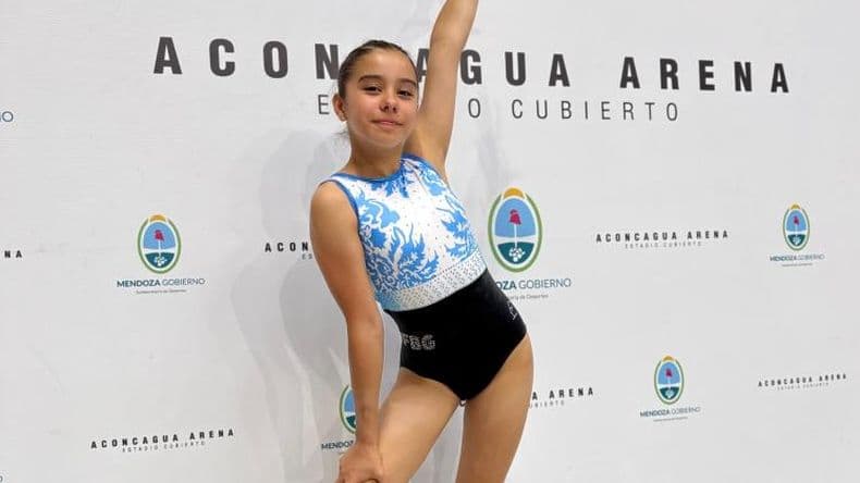 Felicitas Capdevila Rojas subcampeona nacional por equipos y sexta en el all aro