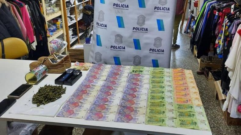 La DDI tendriacutea identificado a los sujetos que robaron en la relojeriacutea 