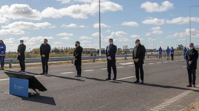 Inauguraron la circunvalacioacuten de la Autopista